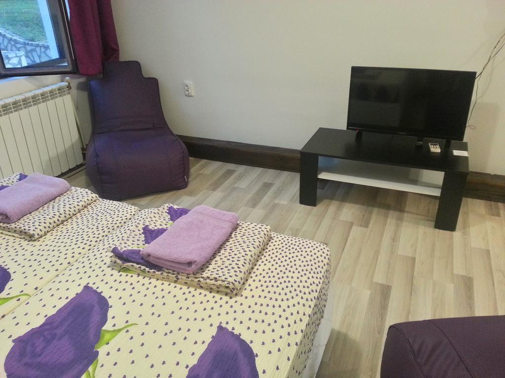 Guest House Bedrock Bełogradczik Zewnętrze zdjęcie