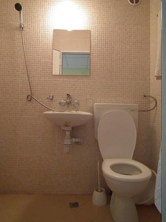 Guest House Bedrock Bełogradczik Zewnętrze zdjęcie