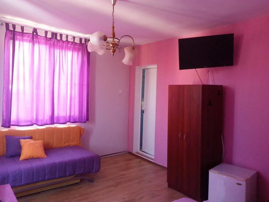 Guest House Bedrock Bełogradczik Zewnętrze zdjęcie